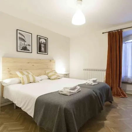 The Collection | Loreak * San Sebastián